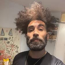 hector chamberlain (@hectorchamberla)