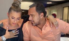 Antrenorul dan alexa este impresariat de aceasta, iar relația dintre ei a fost întotdeauna bună. Imi Pierd Controlul Cand Sunt MinÅ£itÄƒ InselatÄƒ Si JignitÄƒ Anamaria Prodan NouÄƒ ReacÅ£ie DupÄƒ Episodul In Care I A Dat Un Pumn In FaÅ£Äƒ Lui Dan Alexa Antena Sport