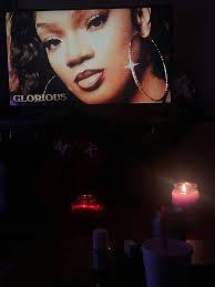 Wishing #GloRilla a Happy Birthday today! 🎉🎂 What's your favorite  GloRilla song or verse?