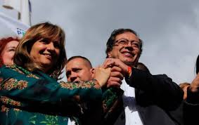 Este martes, desde colombia humana informaron sobre el asesinato de sus militantes gustavo herrera y eduardo alarcón. Angela Robledo Se Va De La Colombia Humana