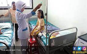 Logo muhammadiyah salah satu hal yang ditetapkan dalam anggaran dasar dan anggaran rumah tangga muhammadiyah. Gaji Belum Sesuai Umk Para Perawat Ponkesdes Butuh Perhatian Pemerintah Jpnn Com