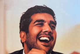 Friends, associates eulogise Rajiv