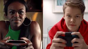 Ab sofort könnt ihr fortnite auch auf der nintendo switch spielen. Nimm Das Ps4 Microsoft Und Nintendo Zelebrieren Ihre Freundschaft