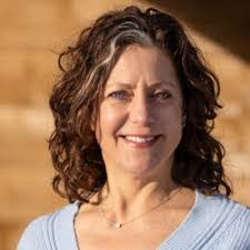 Callie Snodgrass's Instagram, Twitter & Facebook