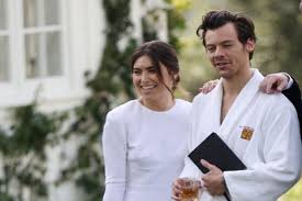 Olivia wilde breaking news, photos, and videos. Terungkap Ini Alasan Harry Styles Memilih Olivia Wilde
