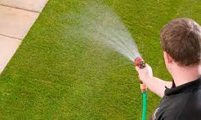 The best time to water your lawn is in the early morning hours between 4:00 am and 10:00 am. Watering Turf And Soil Drainage