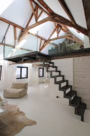 La Renovation D Un Loft A Louer A Amsterdam Planete Deco A Homes World A Louer Idees Loft Louer