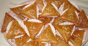 Samsa Petit Triangles Aux Amandes Cuisinestyle Dessert Alimentation Amande