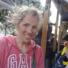 Lara Morgan (@0319d8e93b8f4cf)