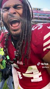 A birthday rub for Fred Warner, now he needs a Defensive Player of the  Week! Looking great man! #49ersfaithful