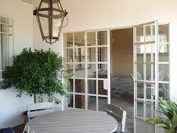 Grazie all'impiego di listelli isolanti in fibra di vetro di altissima qualità inseriti nei profili in acciaio, è possibile realizzare finestre, porte e vetrate isolate termicamente. Arte Ferro Srl Serramenti Infissi Arredamenti E Complementi In Metallo Per Interni Ed Esterni Vicchio Firenze Toscana Italia