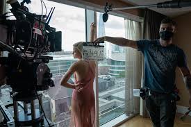 Star sessions featured kansas city trio the snow globes on monday, dec. How The Girlfriend Experience Season 3 Is Filming Sex Scenes Ew Com