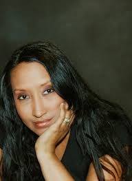 Cora Mitchell's Instagram, Twitter & Facebook