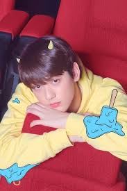 Music core live 400th specialbtob #038 : Txt S Soobin And Btob S Lee Minhyuk Look Similar Kkuljaem ì¢‹ì•„