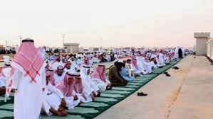 سيكون وقت وموعد صلاة عيد الأضحى في جدة لعام 2021 في تمام الساعة السادسة وإحدى عشرة دقيقة (06:11) من صبيحة أول أيام عيد الأضحى المبارك، ويمتد وقتها حتى آذان الظهر، ويمكن للجميع زيارة الموقع الرسمي للهيئة العامة للشؤون الإسلامية والأوقاف بالمملكة العربية السعودية، والاطلاع على. Ccmfcnhcaoc Nm