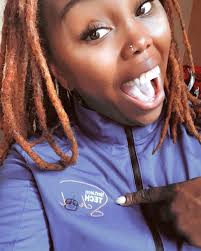 Jennifer Chester's Instagram, Twitter & Facebook