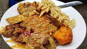 Ada beberapa menu sarapan pagi yang menjadi favorit orang indonesia. Cocok Untuk Sarapan Pagi 5 Nasi Enak Di Jember Metropolitan Id