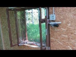 как сделать брикеты из опилок в домашних условиях видео Elektroprivod Okna V Teplice Svoimi Rukami Youtube Teplica Okno Stolyarnye Izdeliya