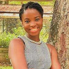 Miriam Woodruff's Instagram, Twitter & Facebook