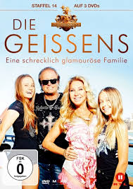 Justin reagiert auf die geissens erraten youtuber reaktion. Die Eine Geissens Schrecklich Glamourose Famm Die Geissens Staffel 14 3 Dvd More Entertainment Rights Dvd Grooves Land Playthek