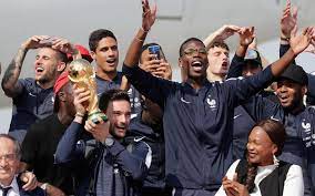 L'emission grands reportages rediffuse son sujet sur l'equipe de france des métiers lors de la compétition worldskills 2017 à abu dhabi. Audiences Tv Nouveau Succes Pour Les Bleus Sur Tf1 Qui Ont Sechement Battu M6 Le Parisien