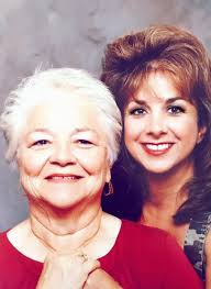 guys, i just wanted to share something close to my heart today. it's my  Mama's birthday! (not the one who gave birth to me) the one who raised me  with so much