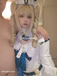 顶级炸裂高能预警！推特13万粉萝莉风coser可盐可甜T娘《小舞酱》露脸私拍[13V 290p-2.4GB] | 精选Porn