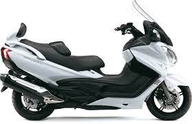 The engine produces a maximum peak output power of 56.00 hp (40.9 kw)) @ 7000 rpm and a maximum torque of 62.00. Suzuki Burgman 650 Executive Alle Technischen Daten Zum Modell Burgman 650 Executive Von Suzuki