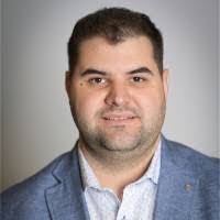 Derrick Gan's Instagram, Twitter & Facebook