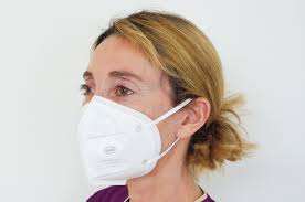 Les masques ffp2 assurent protection et efficacité contre l'inhalation d'agents infectieux, pouvant être transmis par voie « gouttelettes » ou bien par transmission aérienne. Les Masques Ffp2 De Nouveau Disponibles Gratuitement Dans Les Officines Jusqu A Epuisement Des Stocks L Information Dentaire