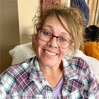 Heather Duffey's Instagram, Twitter & Facebook