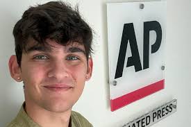 Sunnies in Summer Journalism 2025