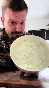 Recette de Tzatziki Protéiné pour un Apéritif Sain