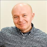 Bartosz Tomaszewski agent nieruchomości Metrohouse