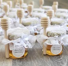 25 Honey Jar Favors 2 Oz Wedding Favors Party Favors Etsy Honey Jar Favors Honey Wedding Favors Honey Jar Wedding Favors