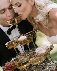 Jeune Perche sets the stage for a SoCal wedding that feels effortlessly  romantic and blooms with elegance. One of our favorite styled shoots  featured S & V's celebration unfolding against sun-drenched gardens