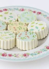 Bombones Con Chocotransfer Rellenos De Toffee Mini Tortas Pasteles Comidas Para Fiestas Infantiles Bombones