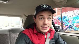 Royce Louden (@BurgerBoyRoyce)