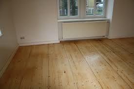 Die sanierung alter dielen kann viele gründe mit sich bringen: Lackierte Dielen Auffrischen Bioraum