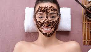 And rejuvenating your skin instantly. 5 Homemade Coffee Face Packs To Get Younger Looking Skin Lifeberrys English Dailyhunt