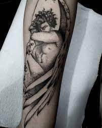 Madrid tiene una de las pocas estatuas del ángel caido que existen en el mundo, está en eparque del retiro. Que Tal Amigos Les Comparto Este Tatto Blackwork Gracias Por Su Confianza 3321687984 33262 Disenos De Tatuaje De Angel Angel Caido Tatuajes Inspiradores