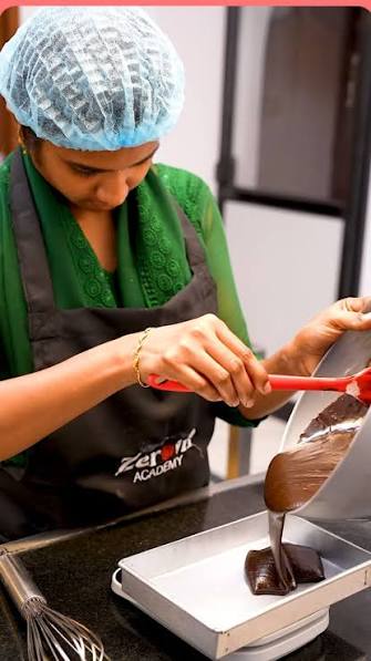 Learn Natural Ways to Extend the Shelf Life of Bakery Products in Our Baking Courses in Chennai