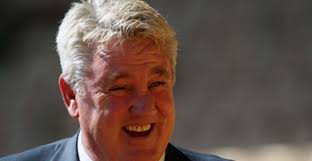 Approximately 7,000 steve bruce photos available for licensing. Ladbible On Twitter This Picture Of Steve Bruce In A Kebab Shop In Full Villa Training Kit Is Everything You Need In Life Right Now Https T Co 26jvebaawn Https T Co A60yesshkz