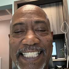 Deion Sanders kids tried to get him to walk with his Ex-Wife one last time  but he fled the scene immediately 😭 (🎥 Shilo Sanders)