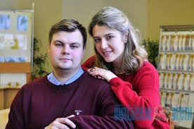 Facebook gives people the power to share and. Molodaya Semya Pedagogov V Vitebske Proveryaet Zadaniya S Pomoshyu Qr Kodov I Sozdala Shkolnuyu Komandu Chirliderov Novosti Vitebska I Vitebskoj Oblasti