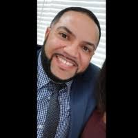 300+ perfiles de «Elvis Reyes»