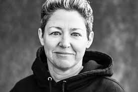 How to solve the connection crisis at work