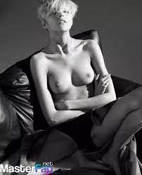 Anja Rubik Nude OnlyFans Leak Picture JB53ZktlAI | MasterFap.net