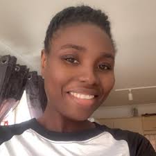 This is Chidozie, a Zenith bank staff and Chidalu, a nurse from The United  States. They got married in Lagos