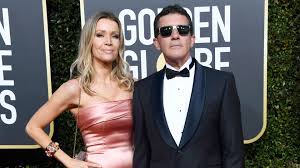 José antonio domínguez bandera (born august 10, 1960), known professionally as antonio banderas, is a spanish actor, singer, film producer and director. Party Sonne Antonio Banderas Nach Herzinfarkt Wieder Fit Promiflash De